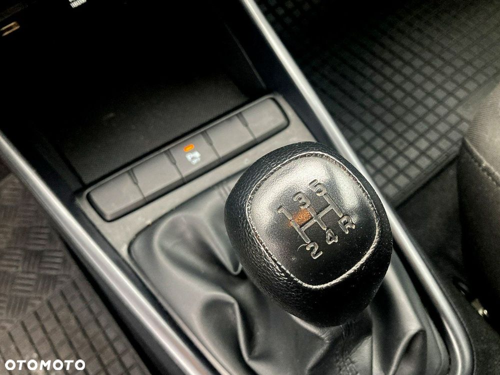 Hyundai i20 1.2 Comfort - 25