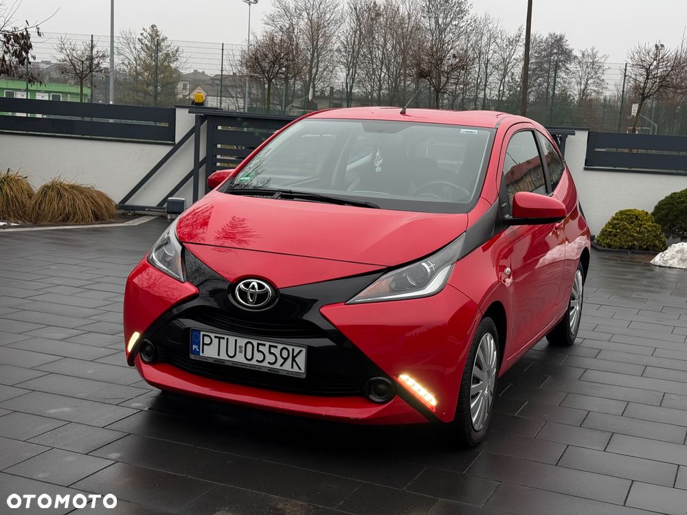 Toyota Aygo x-play - 2