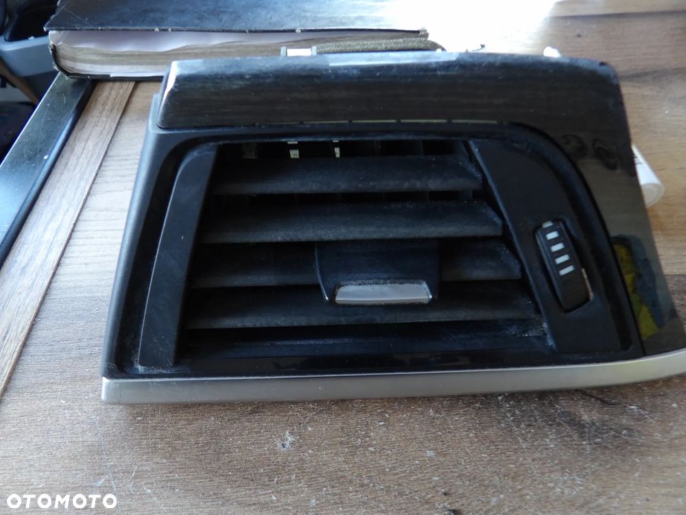 BMW - F30* - KRATKA NAWIEWU LEWA - 9218549 - 1