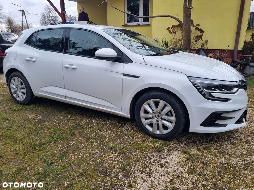 Renault Megane TCe 140 GPF ZEN - 4