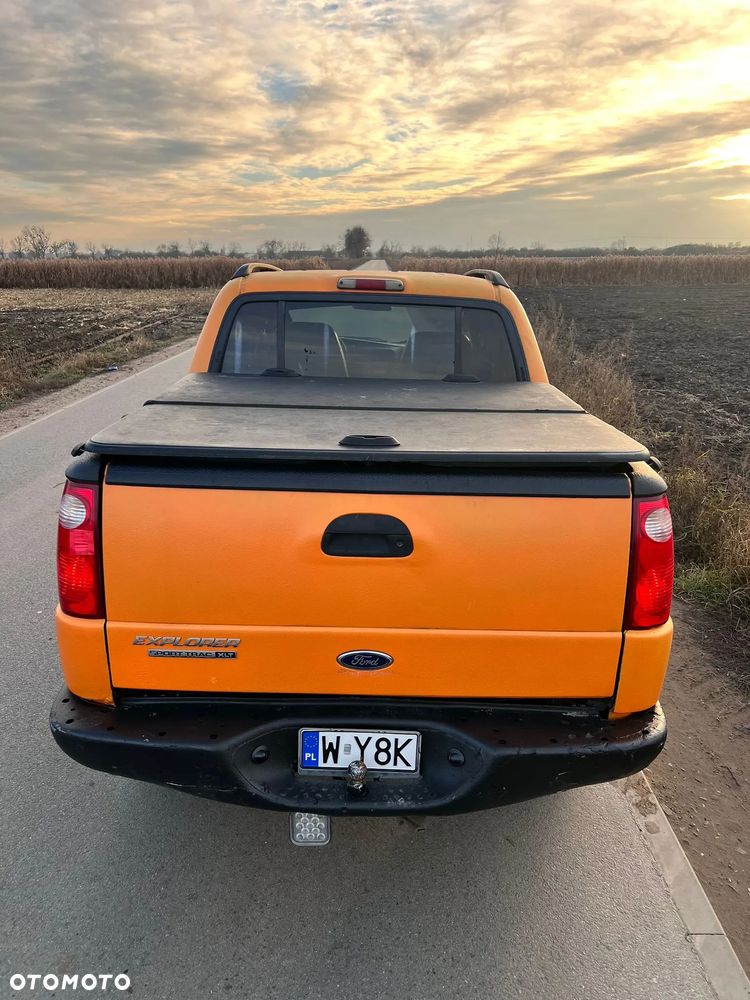 Ford Explorer sport trac - 17