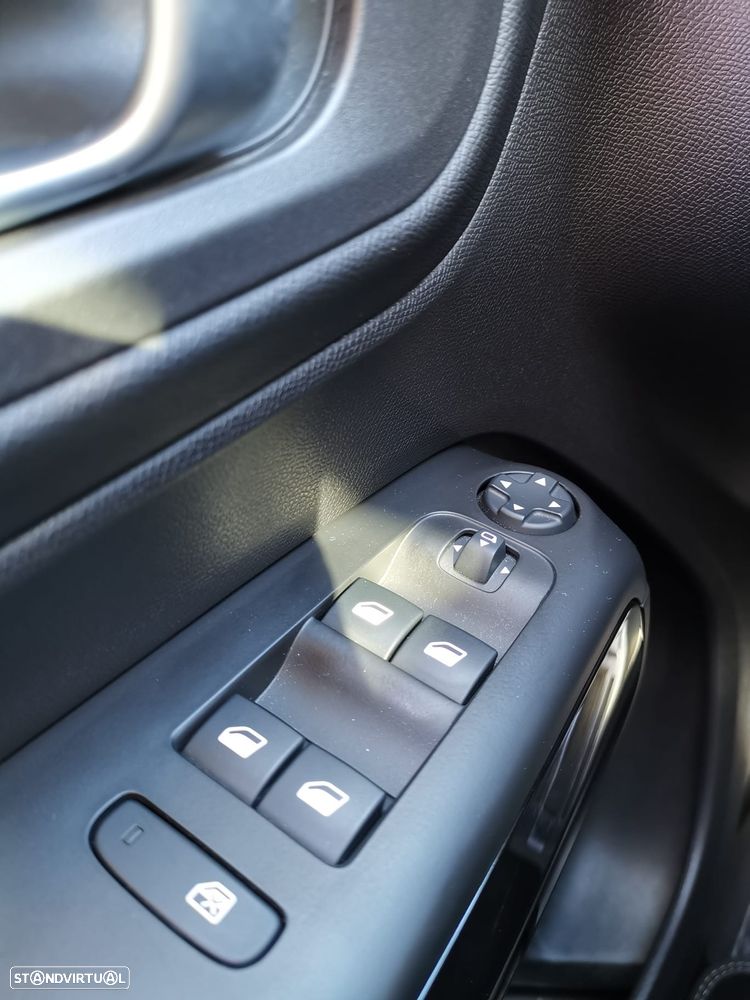 Citroën C5 Aircross 1.6 Hybrid Shine e-EAT8 - 10