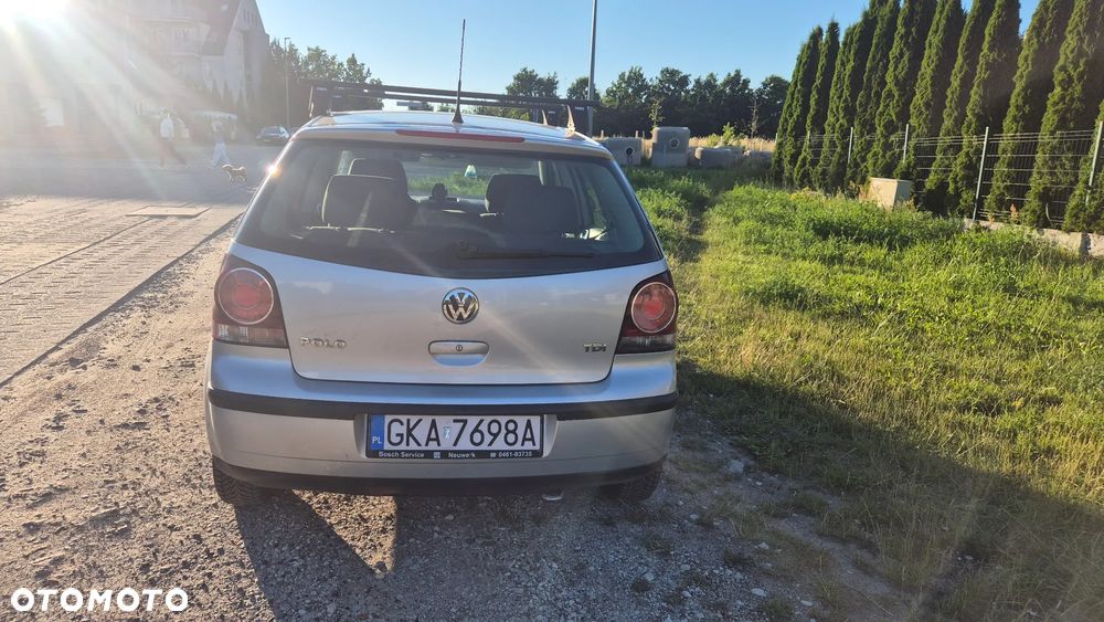 Volkswagen Polo 1.4 TDI Trendline - 2