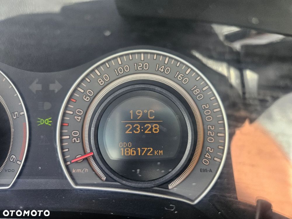 Toyota Auris 1.4 D-4D Premium MM - 9