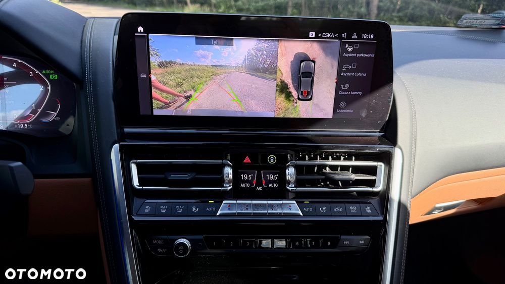 BMW Seria 8 840d xDrive mHEV - 28