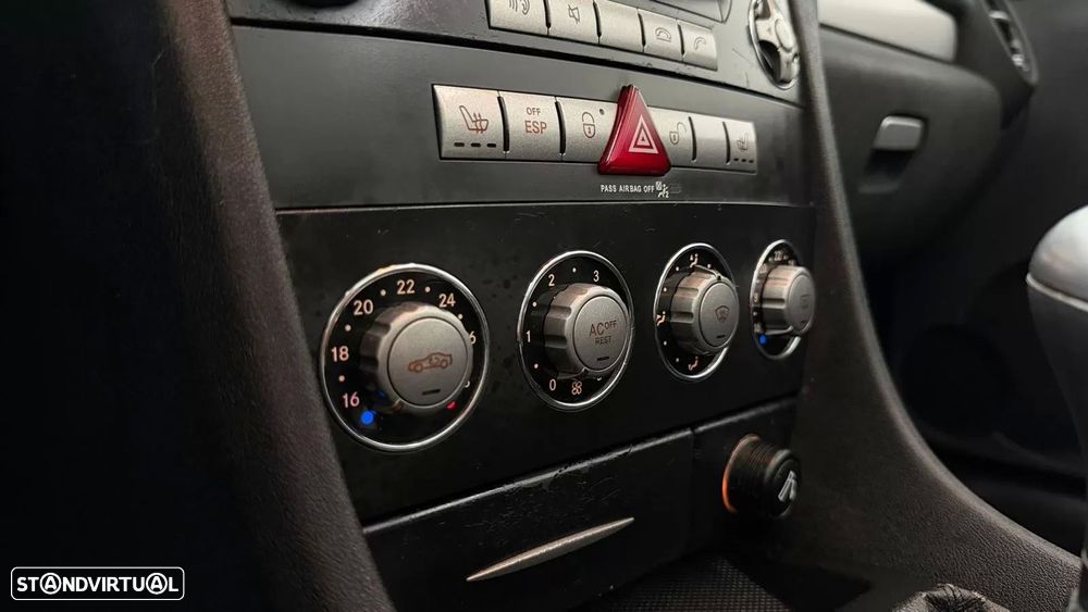 Mercedes-Benz SLK 200 K - 25