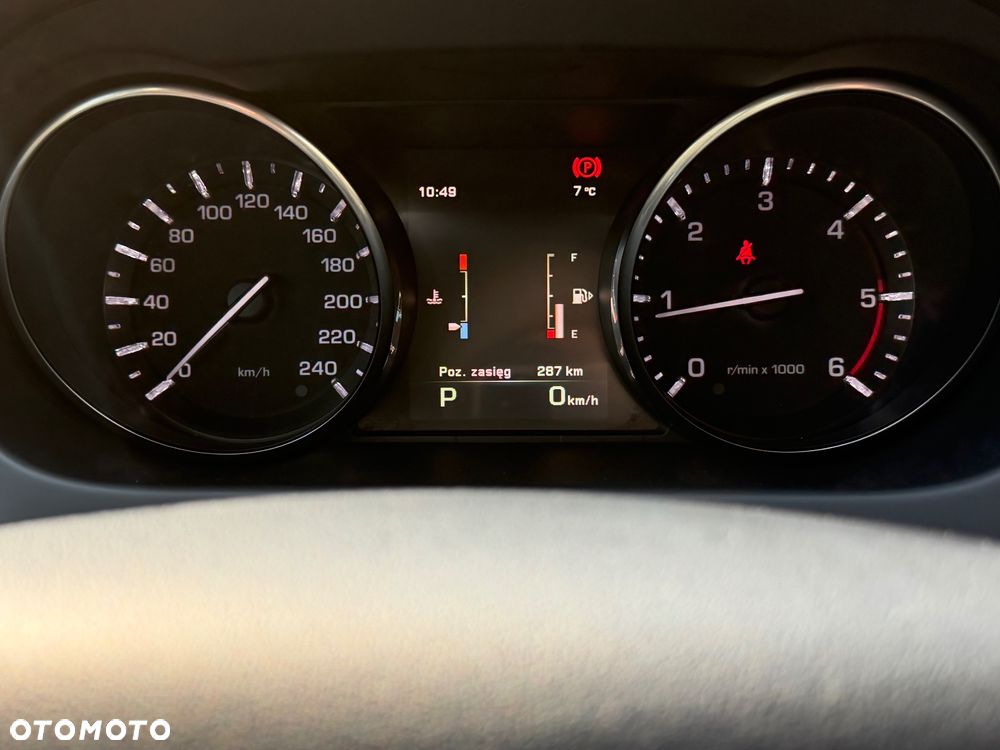 Land Rover Discovery Sport 2.0 TD4 SE - 17