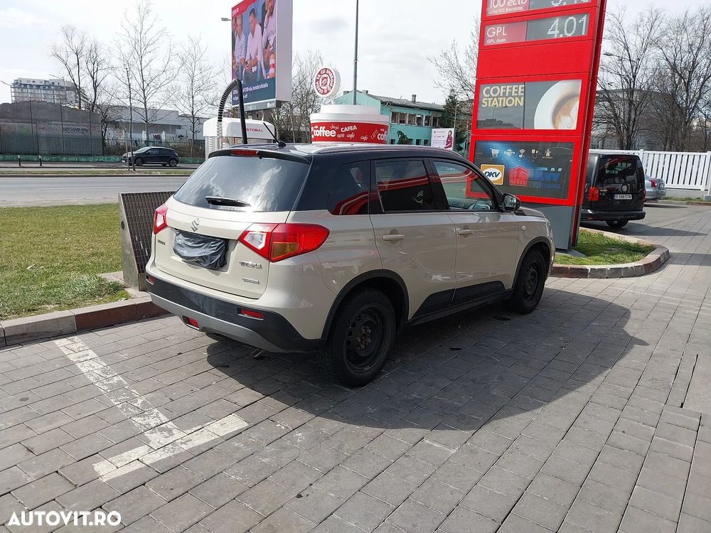 Suzuki Vitara 1.6 4X4 Passion - 3