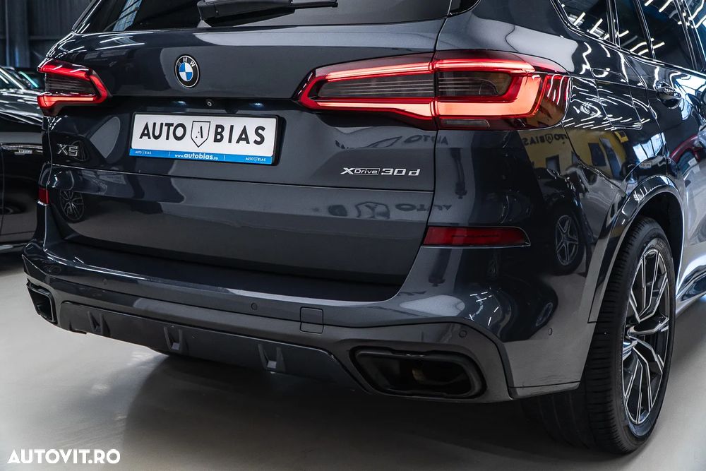 BMW X5 xDrive30d - 14