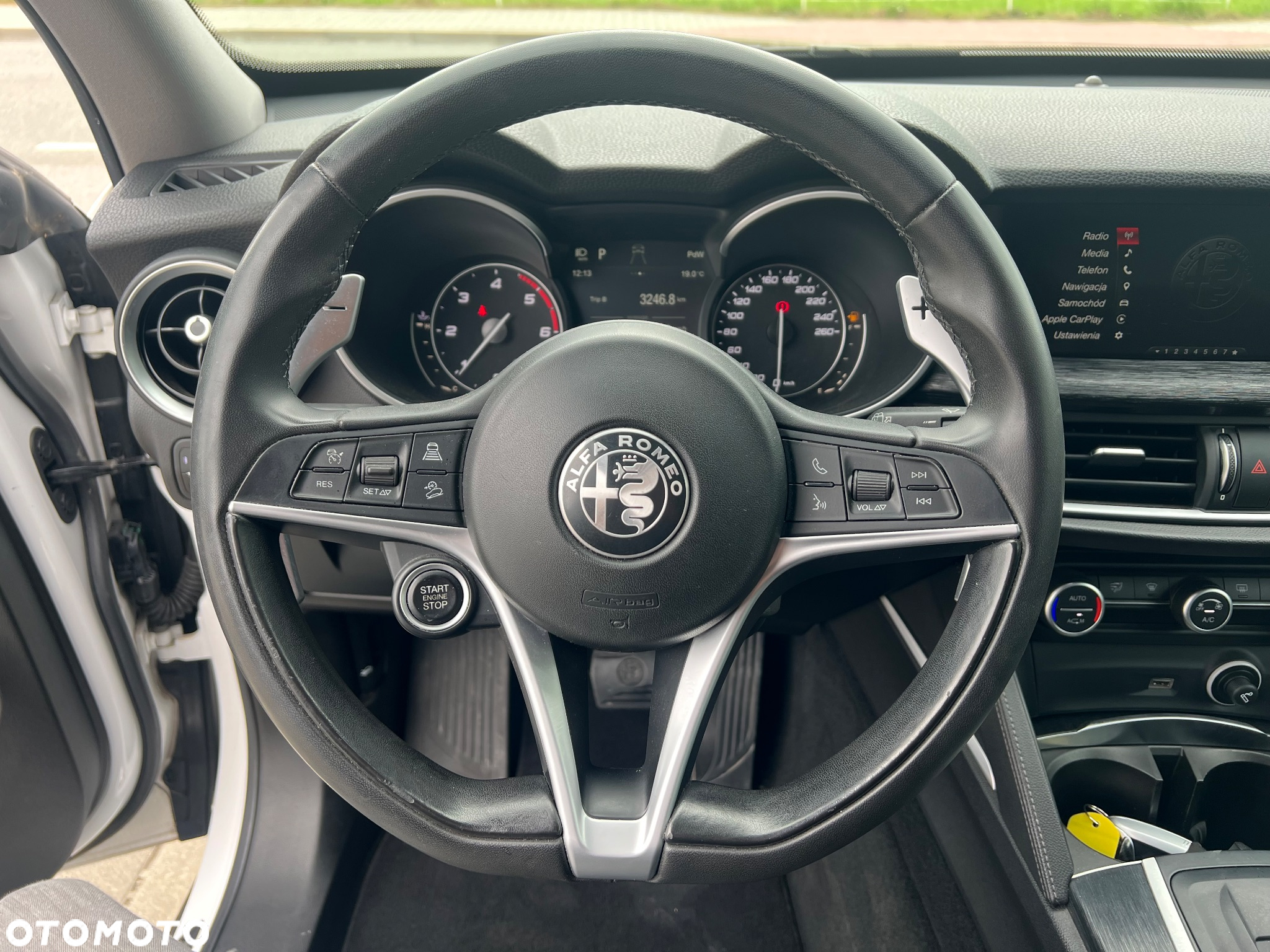 Alfa Romeo Stelvio 2.2 Diesel 16V AT8 Q4 Lusso - 13