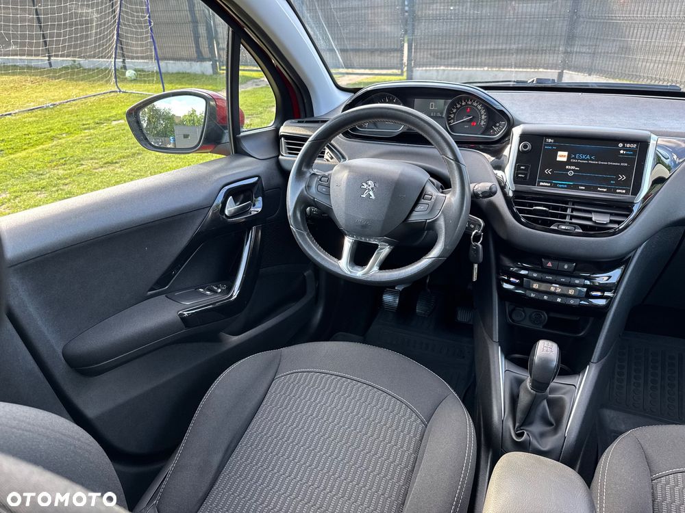 Peugeot 208 1.2 PureTech Active - 10