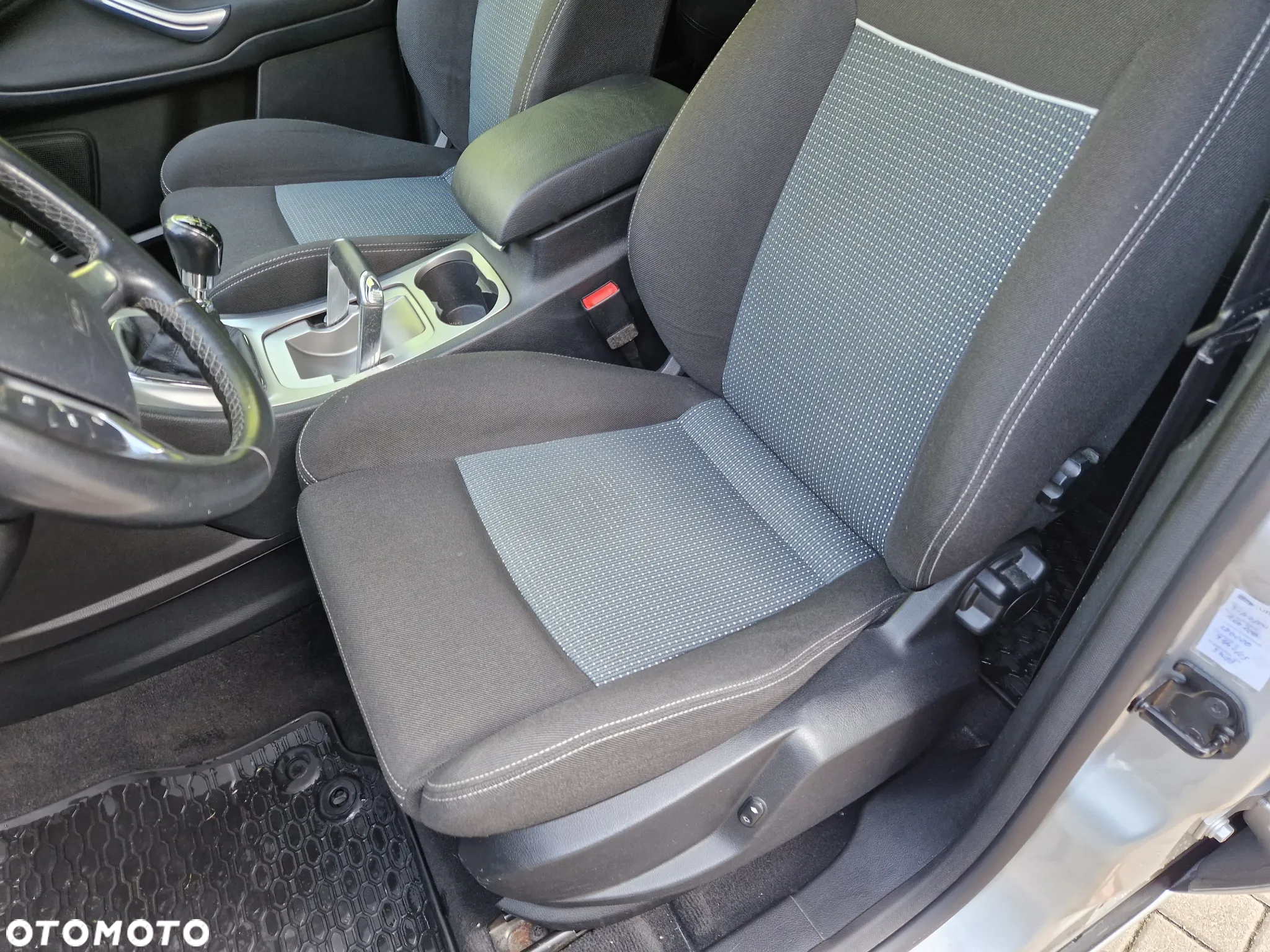 Ford S-Max 2.0 TDCi DPF Champions Edition - 24