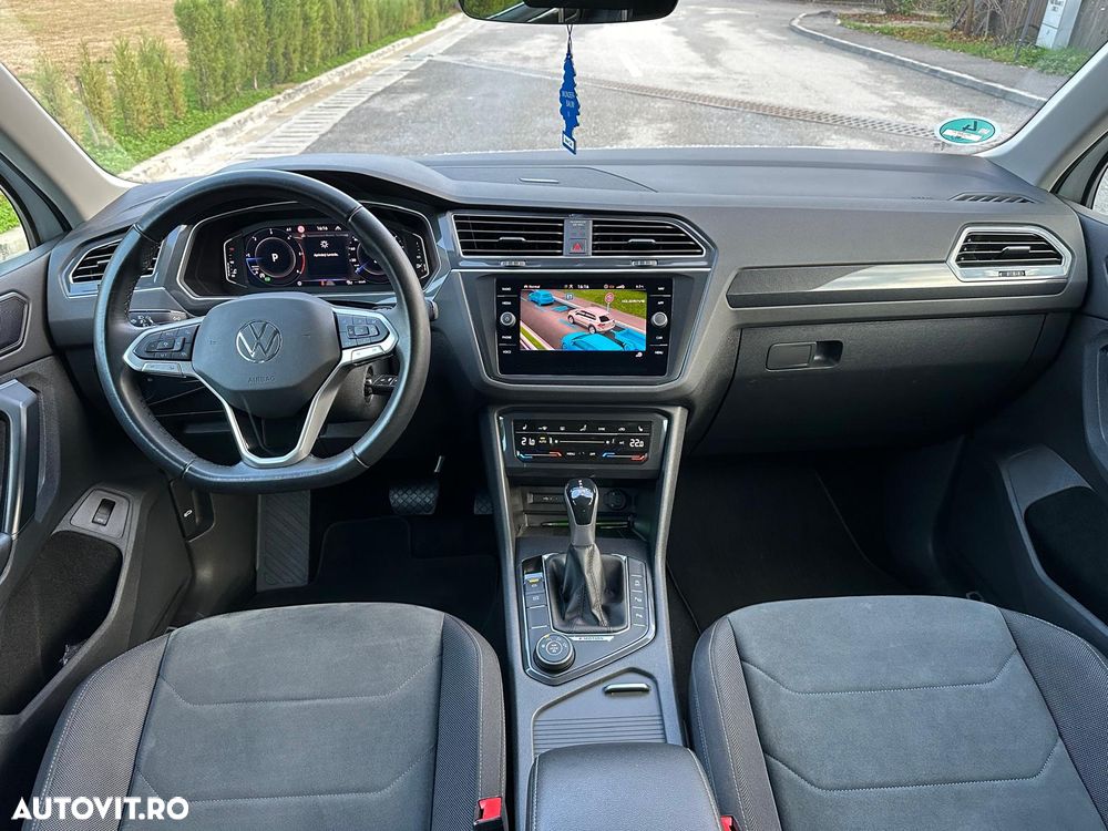 Volkswagen Tiguan - 14