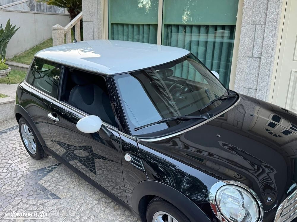 MINI 3 Portas Cooper D - 4