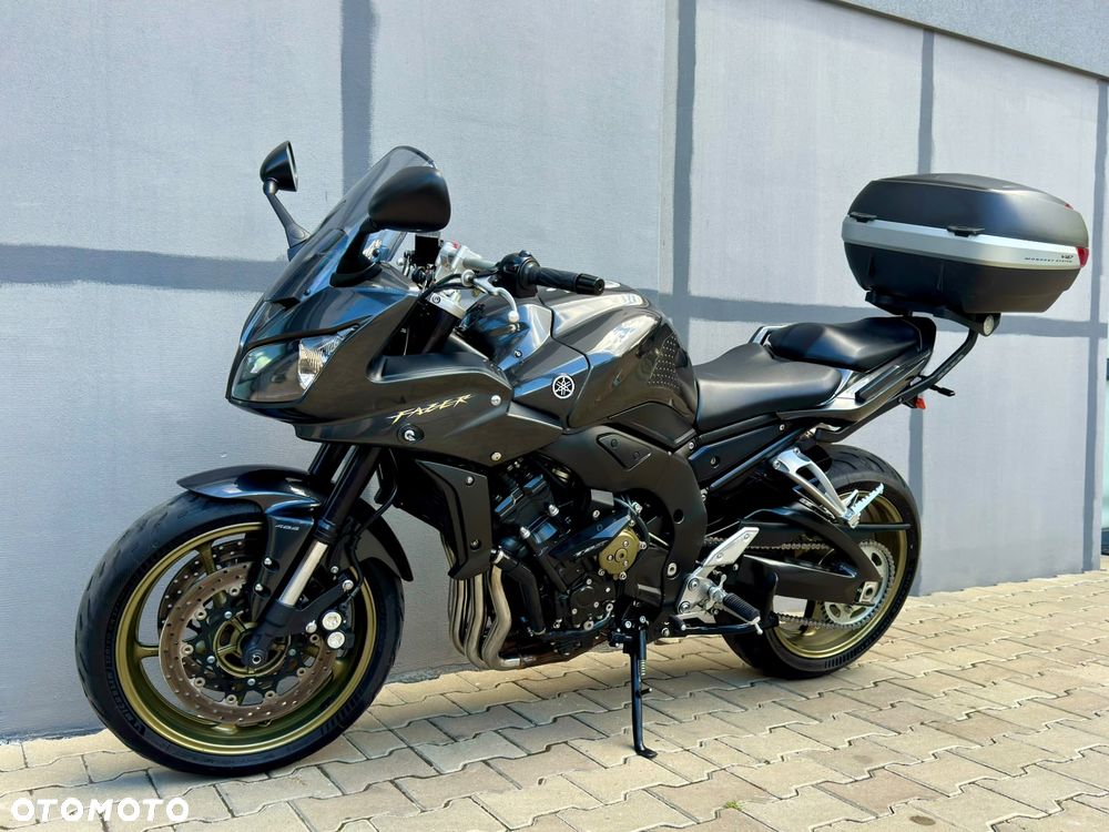 Yamaha FZ - 4