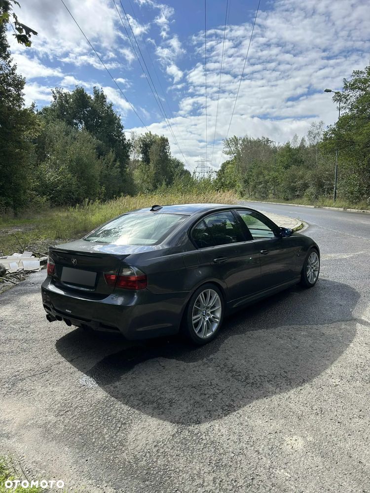 BMW Seria 3 325xi - 4