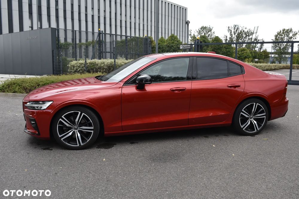 Volvo S60 T5 R-Design - 12