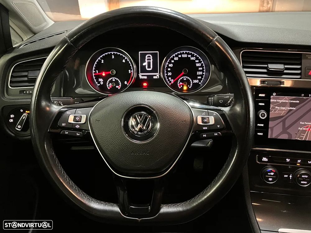 VW Golf Variant 1.6 TDi Confortline - 21