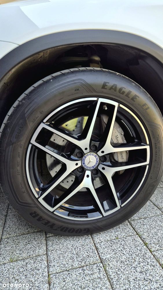 Mercedes-Benz GLC 250 4-Matic - 25