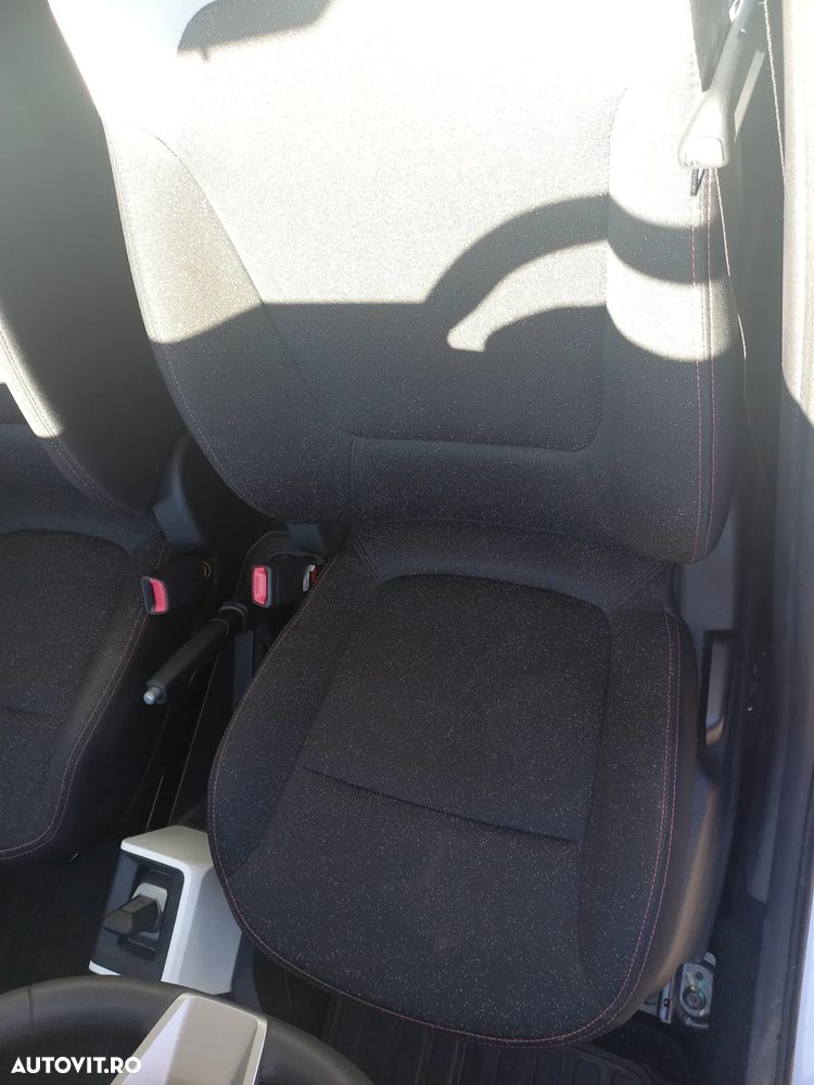 Dacia Spring 26.8 kWh Extreme - 12