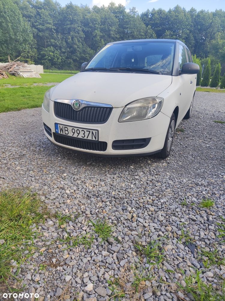 Skoda Fabia - 4