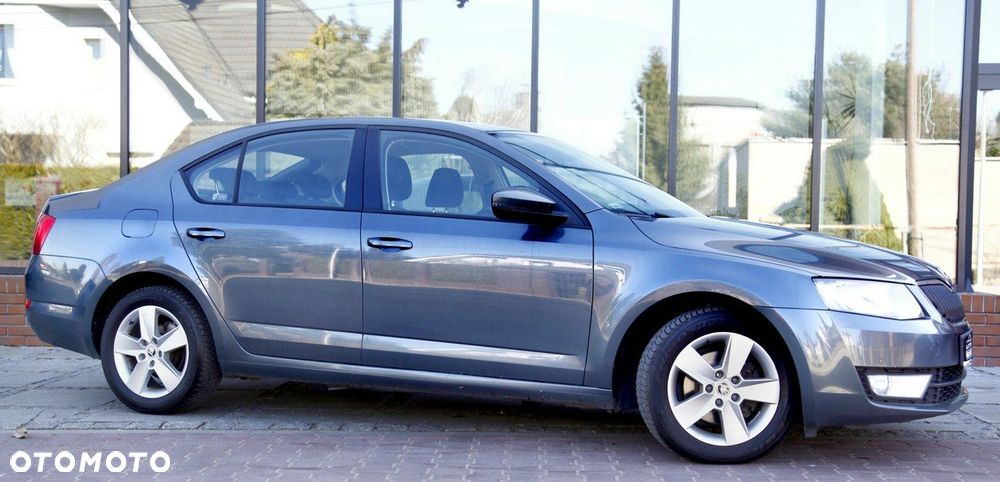 Skoda Octavia 2.0 TDI Edition DSG - 7