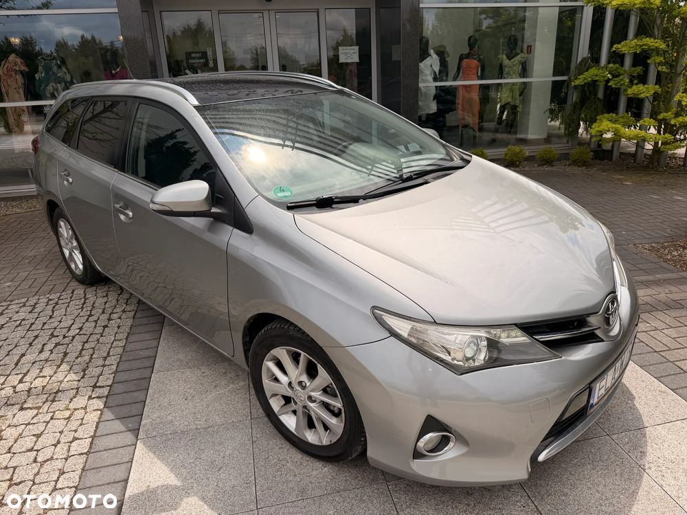 Toyota Auris 1.6 Prestige - 20