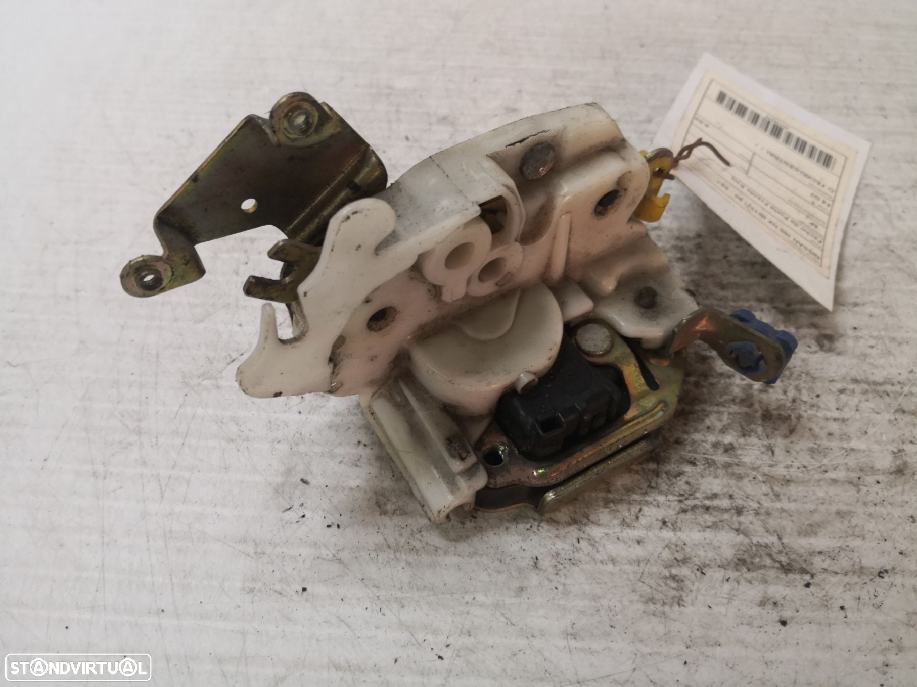 Fecho Da Porta Frente Esq Nissan 100 Nx (B13) - 3