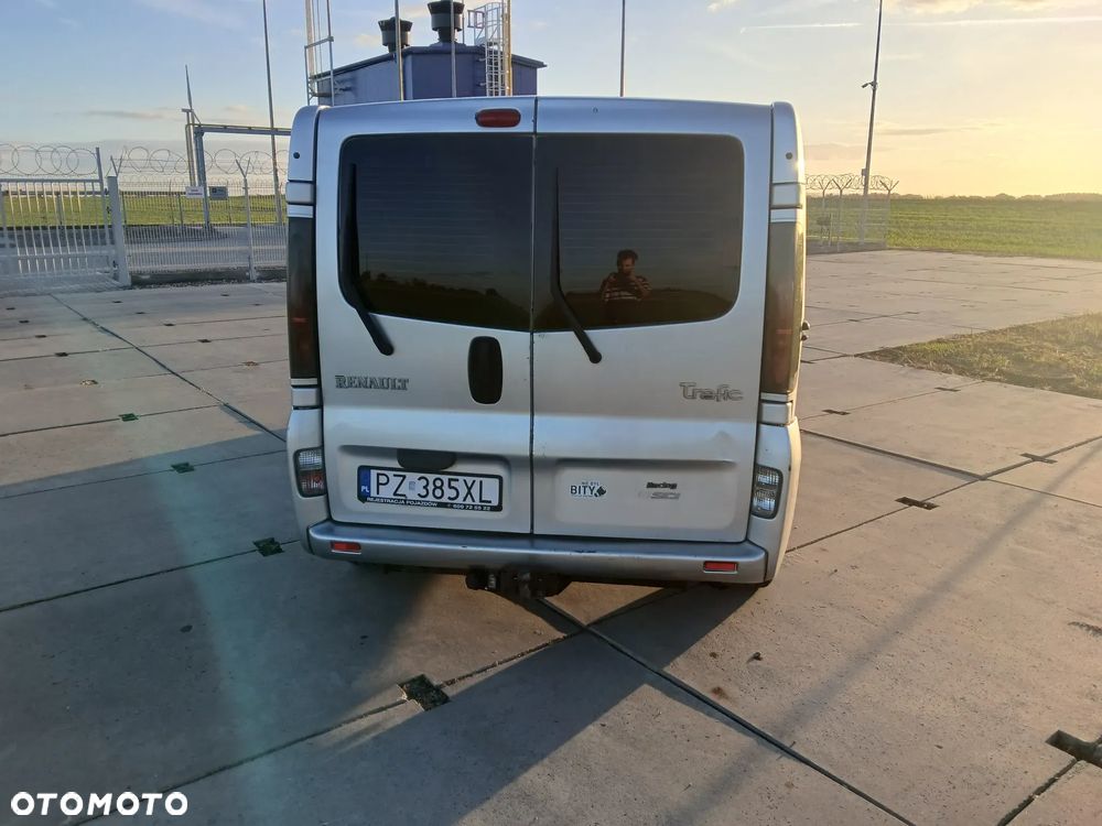 Renault Trafic - 6