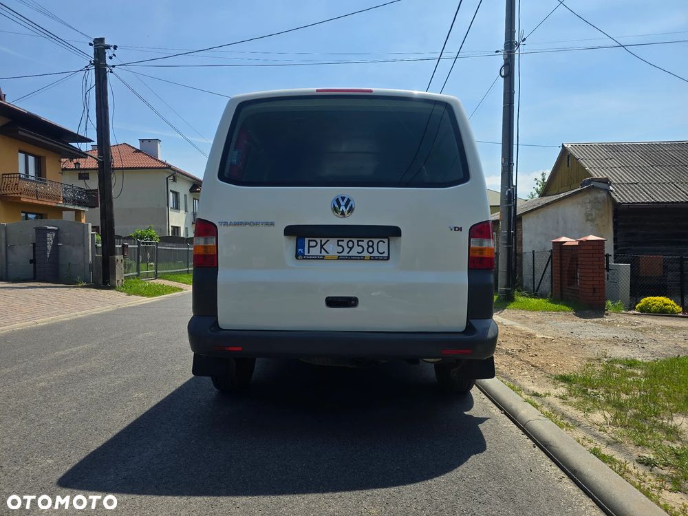 Volkswagen Transporter - 22
