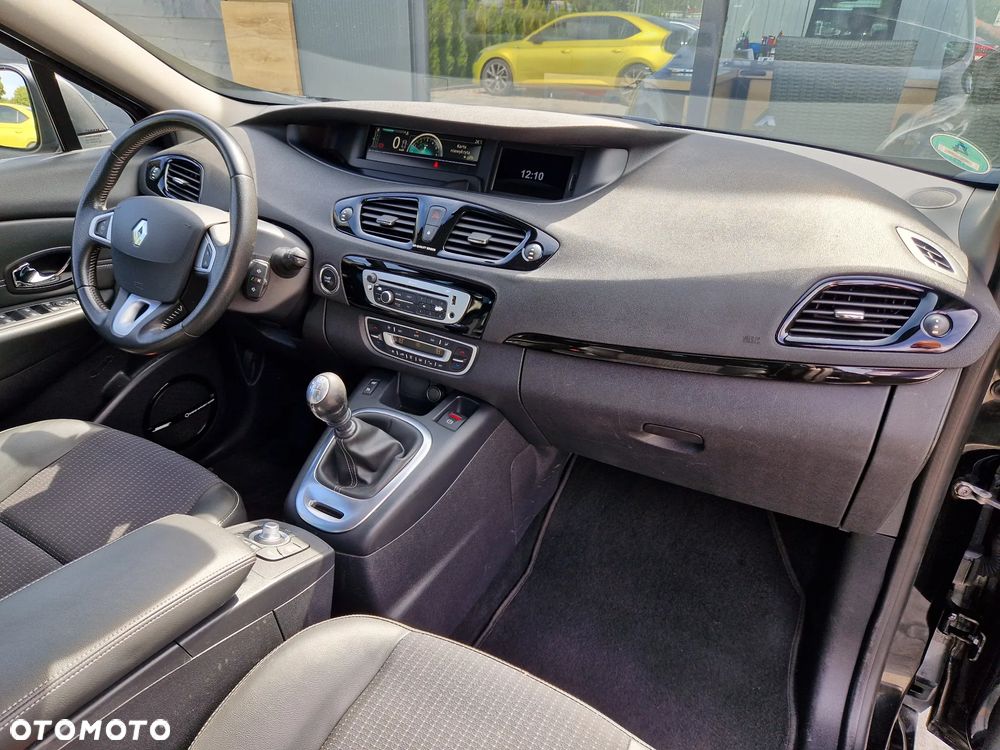 Renault Scenic 1.6 dCi Energy Bose EU6 - 15