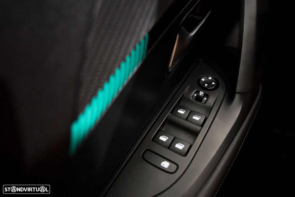 Peugeot e-2008 50 kWh Allure Pack - 12