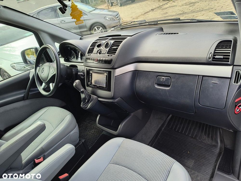 Mercedes-Benz Viano 2012