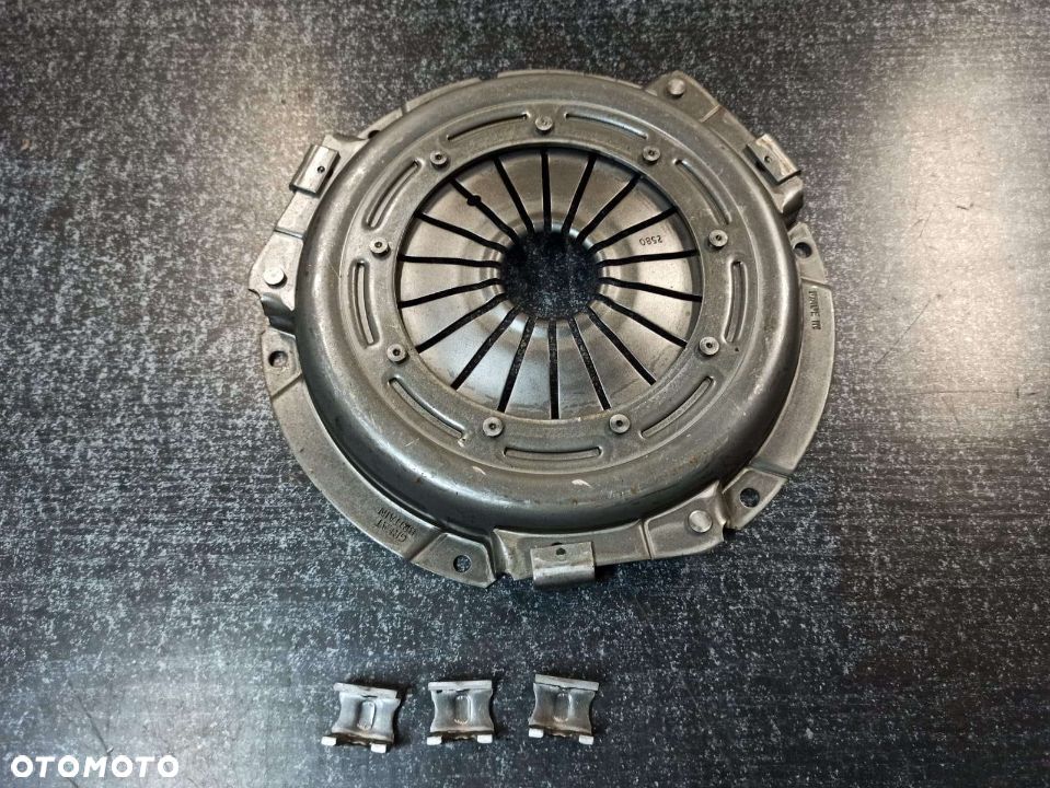 Docisk sprzęgła (218mm) CHEVROLET AVEO KALOS;  ESPERO, NEXIA; OPEL ASCONA C, ASTRA F, CALIBRA A, - 1