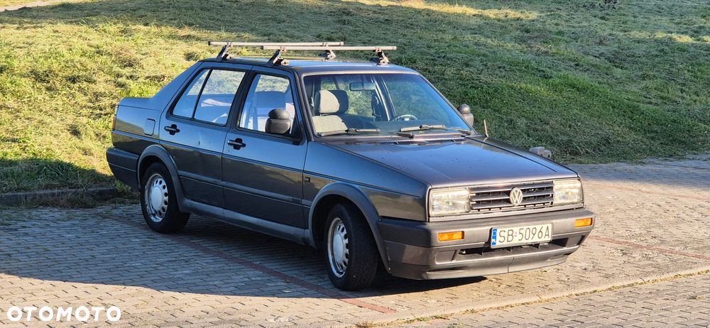 Volkswagen Jetta 1.6 CL TD - 3