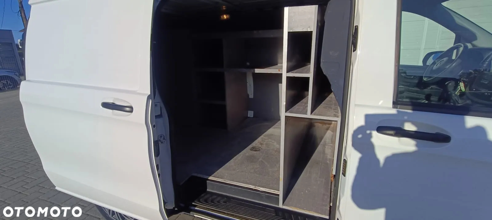 Mercedes-Benz VITO - 26