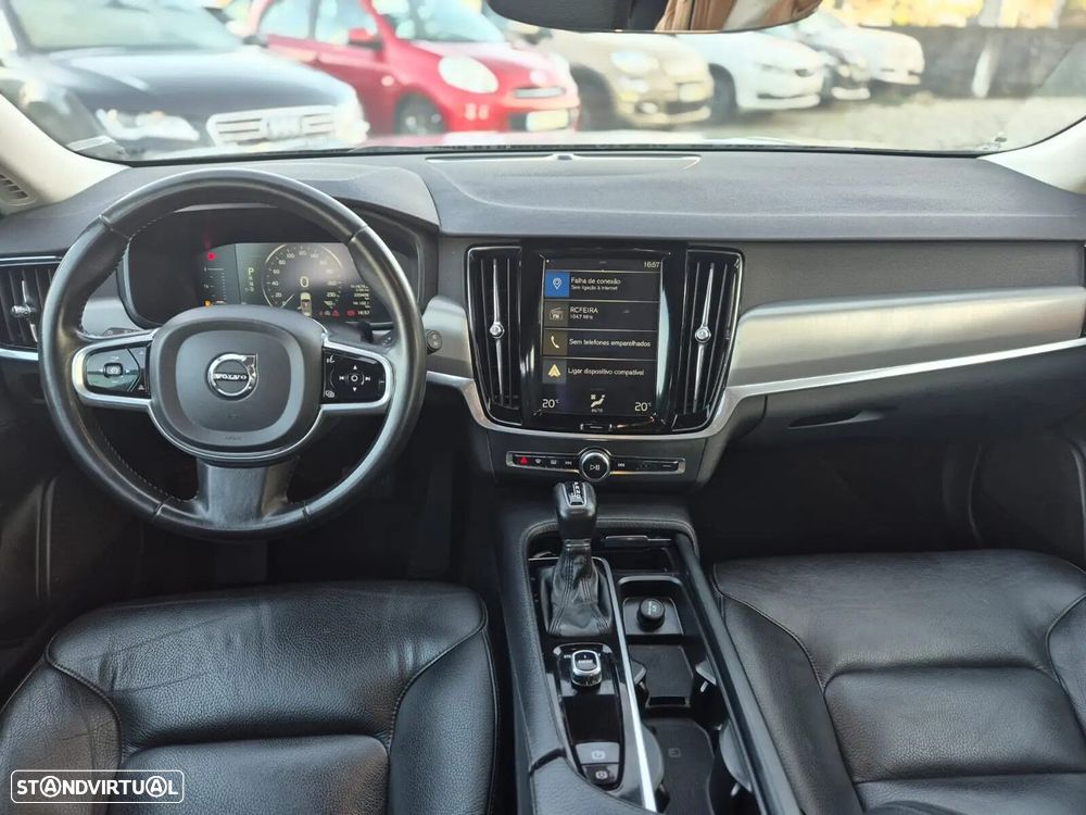 Volvo V90 2.0 D4 Momentum Plus Geartronic - 8