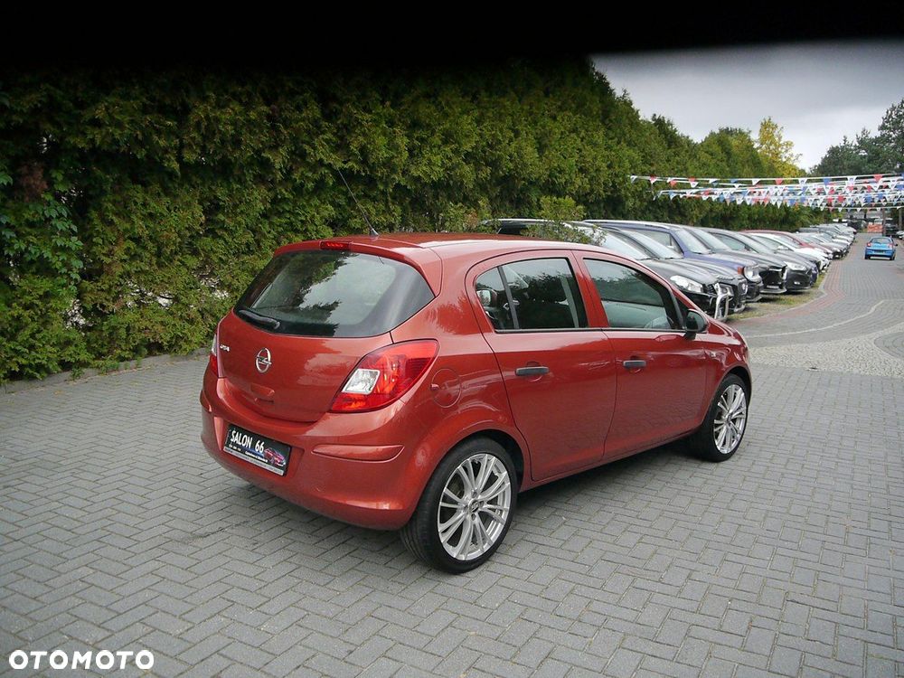 Opel Corsa 1.2 16V Color Edition - 11