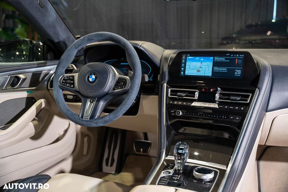 BMW M8 - 30