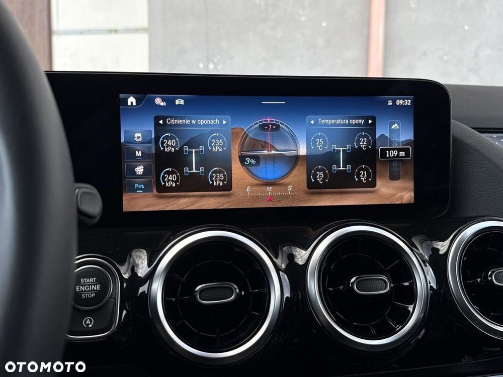 Mercedes-Benz GLA - 26