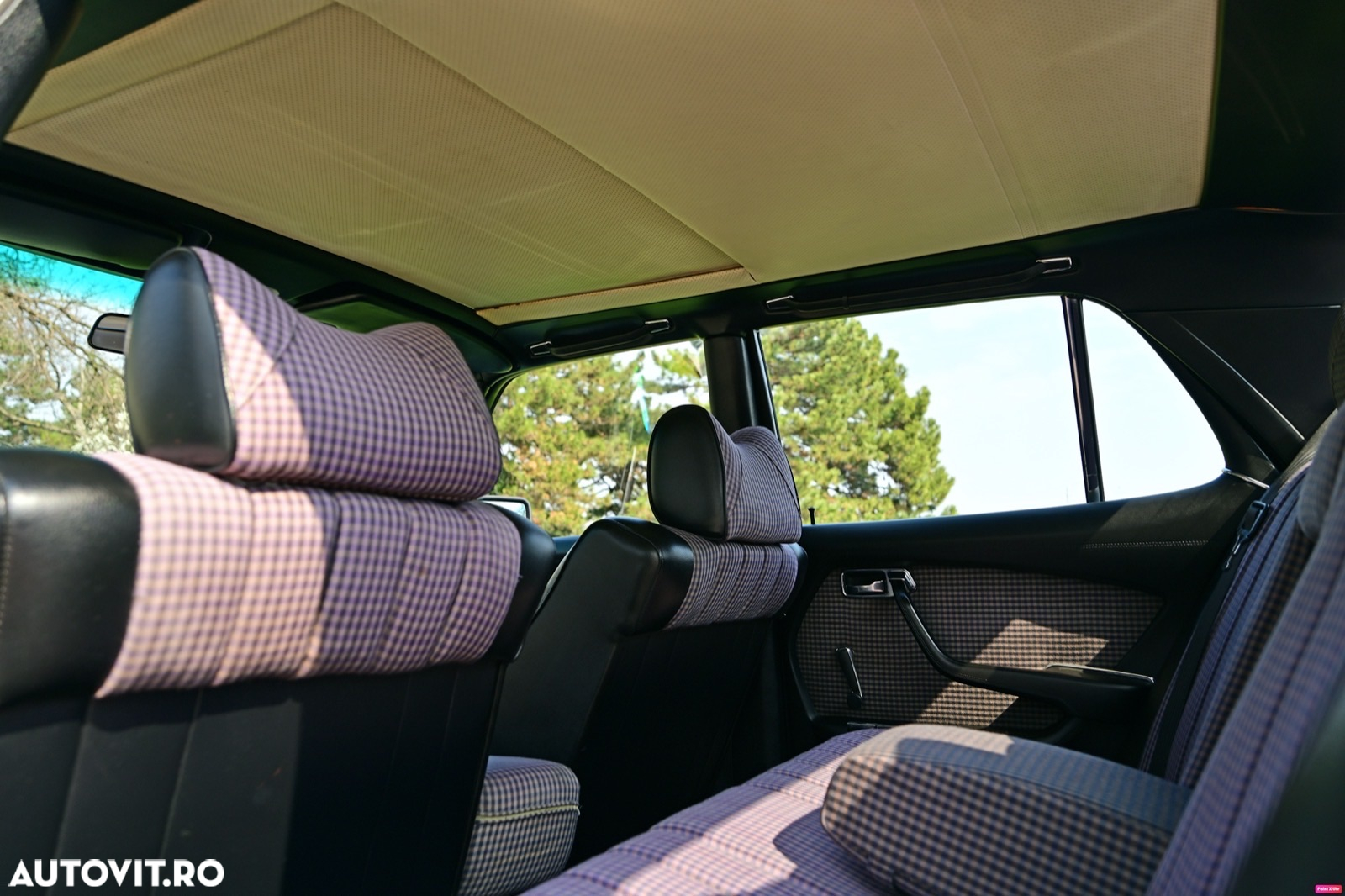 Mercedes-Benz W116 - 16