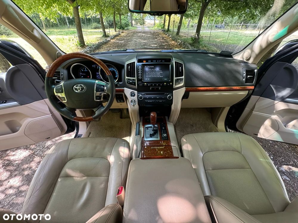 Toyota Land Cruiser LC 4.5 V8 D-4D Prestige Platinium - 18