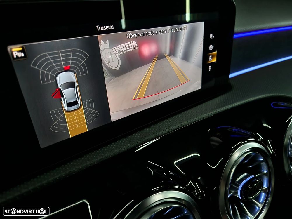 Mercedes-Benz A 250 Limousine e AMG Line - 13