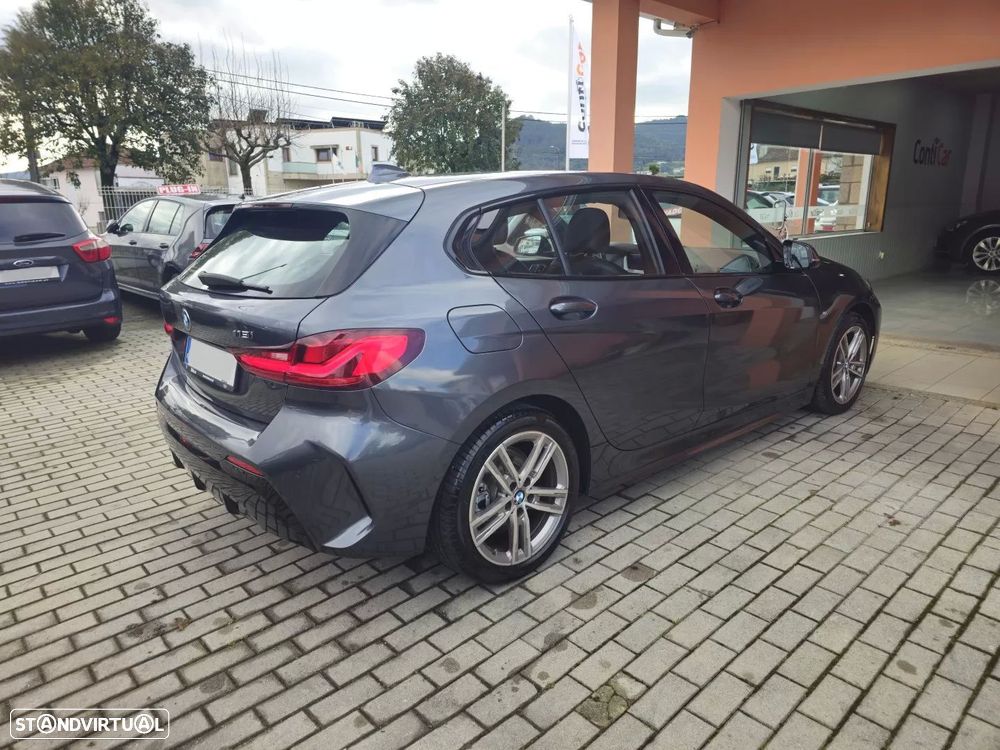 BMW 118 i Pack M Auto - 4