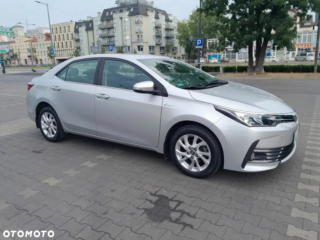 Toyota Corolla 1.6 Comfort - 29