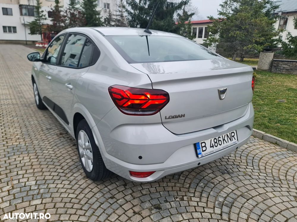 Dacia Logan TCe 90 MT6 Comfort - 31
