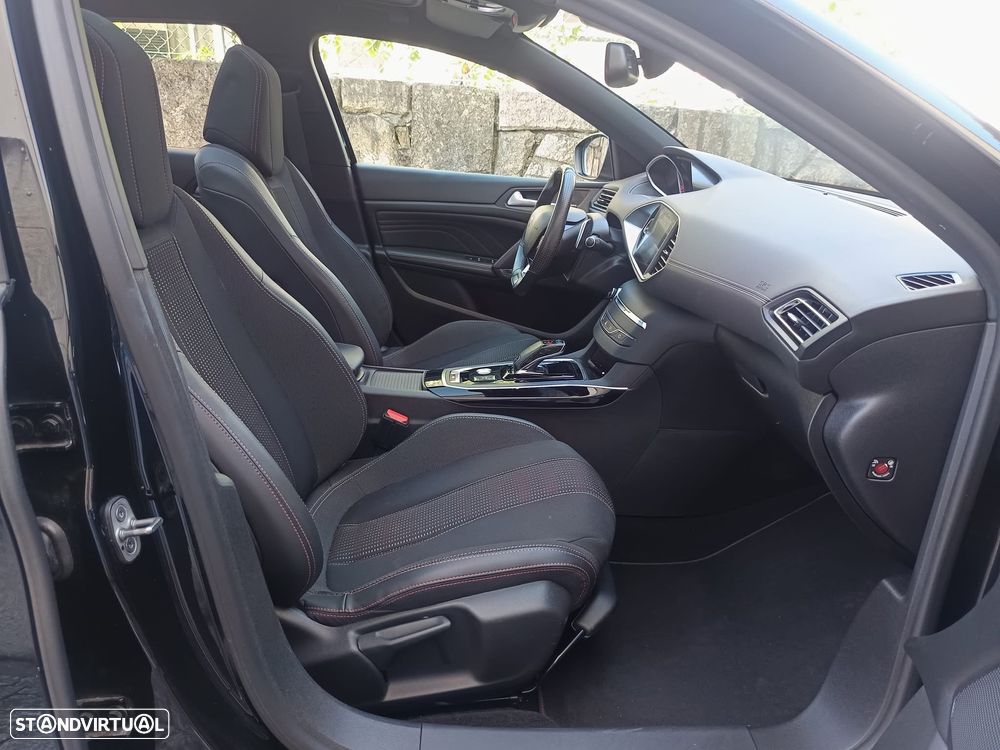 Peugeot 308 1.2 PureTech GT Line EAT6 - 19