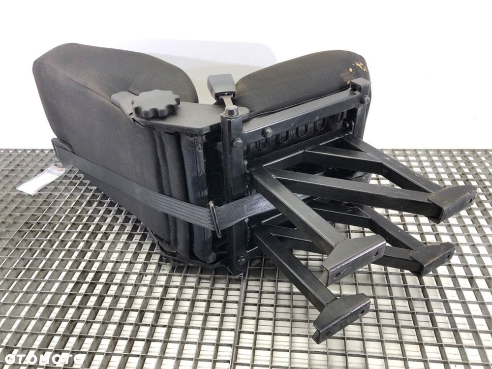 KANAPA FOTEL TYŁ POJEDYŃCZY  MAN TGE Autobus 2017 - 2022 2.0 TDI 130 kW [177 KM] olej napędowy - 7