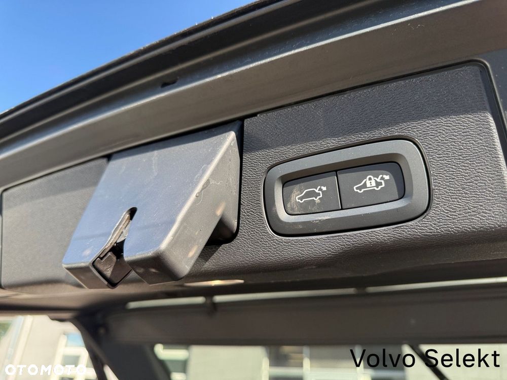 Volvo XC 60 - 32