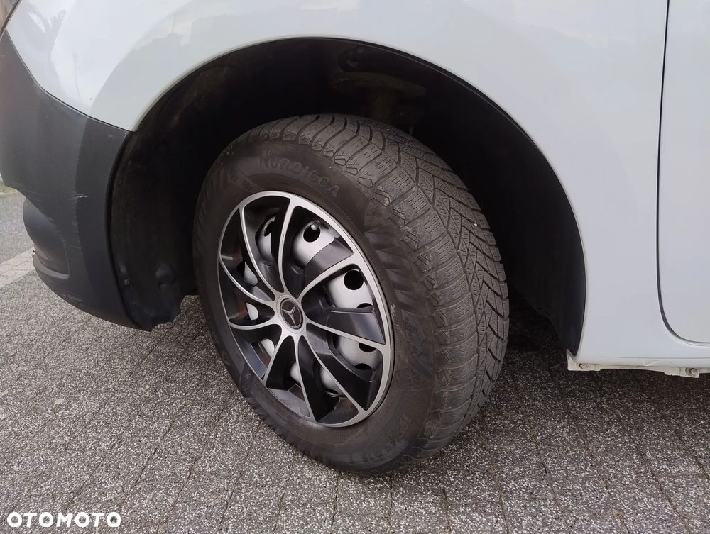 Mercedes-Benz CITAN 111 CDI (110KM) 6-BIEGÓW (L1H1) STAN IDEALNY KLIMA 100% BEZWYPADKOWY 100% SERWIS KM NIE MA RDZY ! ! ! - 36